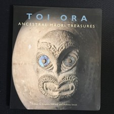 Listing image for TOI ORA Ancestral Maori Treasures Art Crafts Edited Hakiwai & Smith Ed. VG Quik!